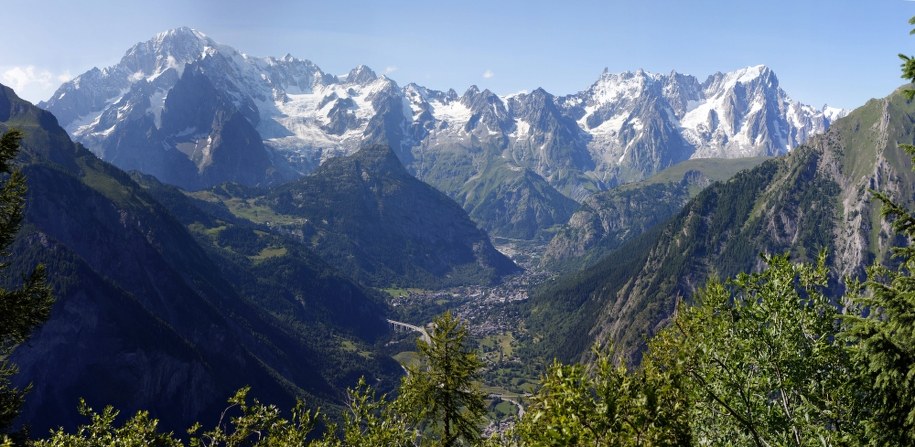 Widok na Mont Blanc /DPA/360-berlin/Jens Knappe    /PAP