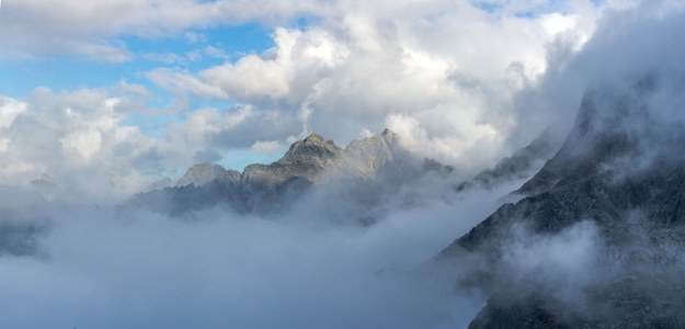 Lawina w Tatrach. Śnieg porwał turystów