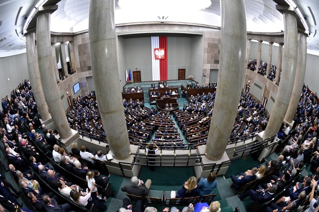 Widok na salę plenarną podczas Zgromadzenia Narodowego /PAP/Jacek Turczyk /PAP
