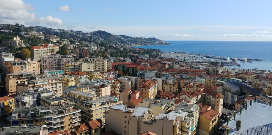 Widok na San Remo z góry /Tomasz Staniszewski /RMF FM