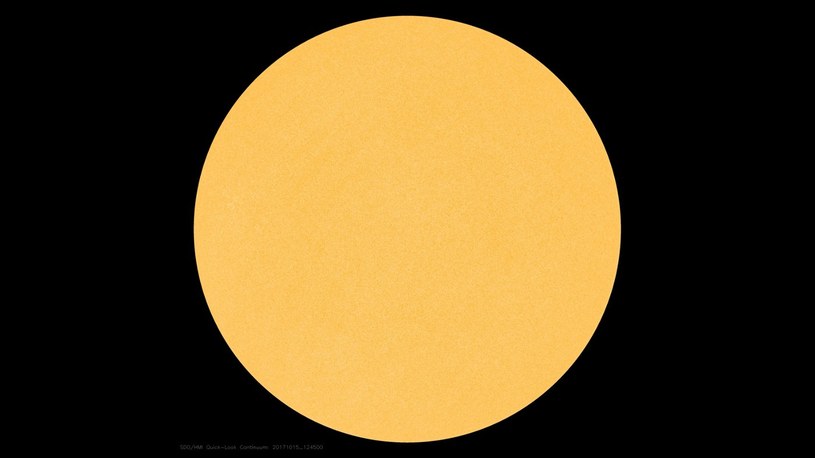 Widok na tarczę słoneczną w dniu 15 października 2017 /materiały prasowe