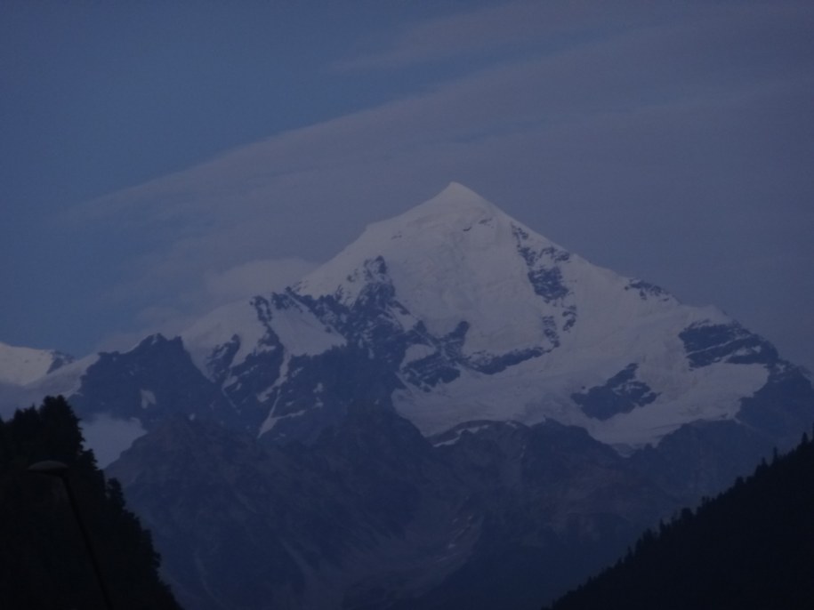 Widok na Tetnuldi z Mestii /Grzegorz Jasiński /RMF FM