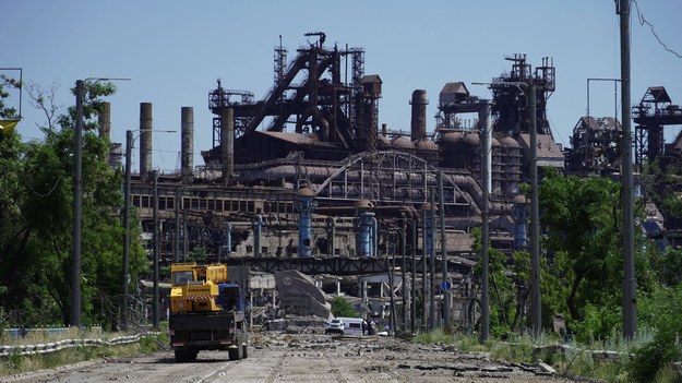 Widok na zniszczone zakłady Azowstal w Mariupolu /AA/ABACA /PAP/Abaca