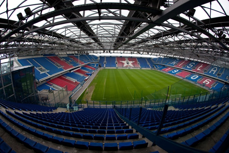 Widok Stadionu Miejskiego im. Henryka Reymana w Krakowie /Stanisław Rozpędzik /PAP