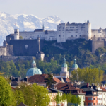 Widoki jak z bajki. To jeden z najwyżej położonych zamków w Europie Środkowej