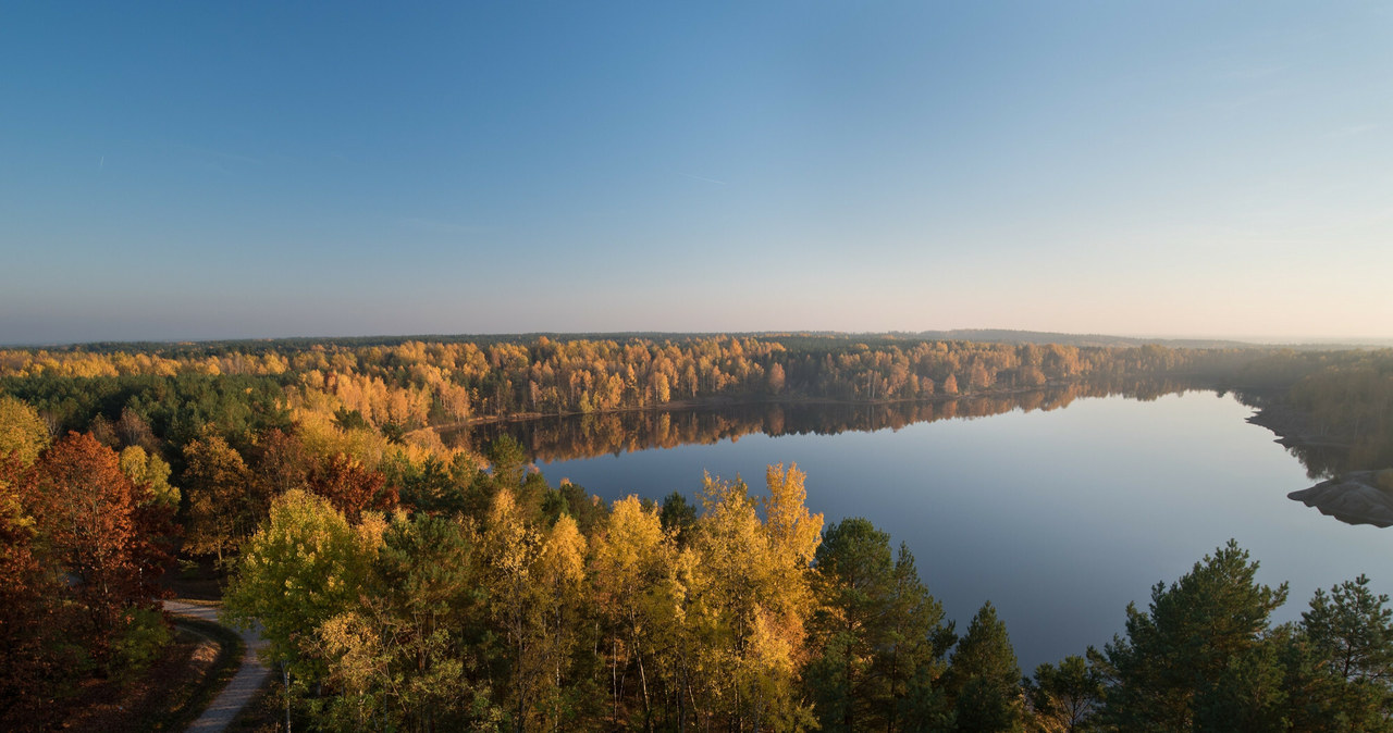 Widoki, które można podziwiać spacerując ścieżką geoturystyczną są zachwycające /123RF/PICSEL