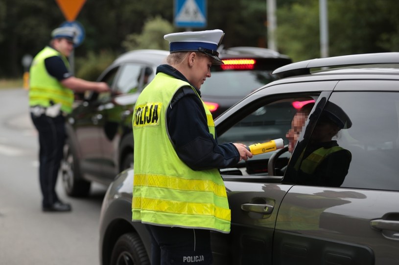 Widząc kontrolę, kierowca próbował uciekać (fot. ilustracyjne) /Piotr Jędzura /Reporter