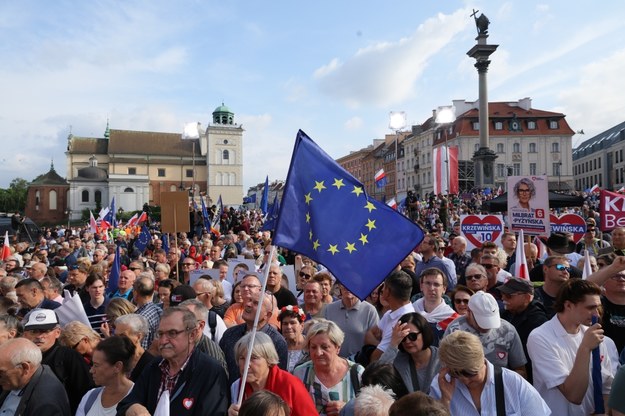 Wiec 4 czerwca na pl. Zamkowym w Warszawie /Paweł Supernak /PAP