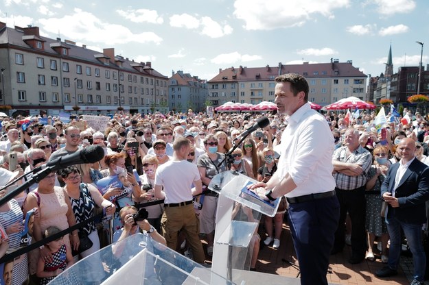 Wiec Rafała Trzaskowskiego w Bytomiu / 	Andrzej Grygiel    /PAP