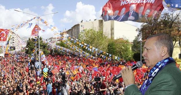 Wiec wyborczy w Erzurum /fot. picture-alliance/AP Photo /Deutsche Welle
