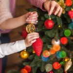 Więcej domów, więcej miłości? Tak wyglądają święta w rodzinach patchworkowych