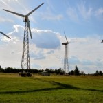 Więcej farm wiatrowych, mniej węgla. Produkcja energii eolicznej rośnie