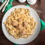 Więcej nie zrobisz sosu po bolońsku. Pulpeciki w tym wydaniu biją go na głowę 