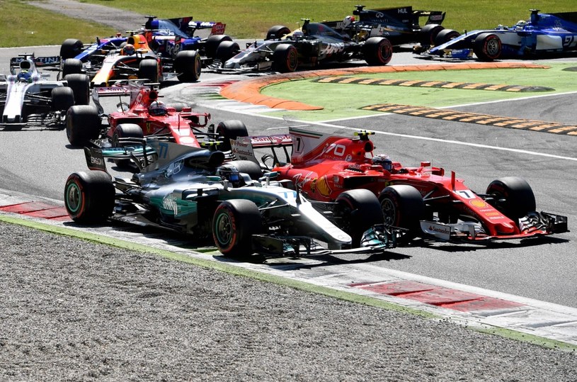 Więcej zespołów w F1 szybko nie zobaczymy /AFP