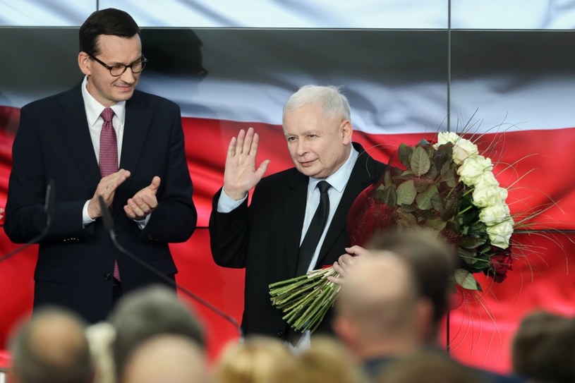 Wieczór wyborczy w sztabie PiS /fot. Andrzej Iwanczuk /Reporter