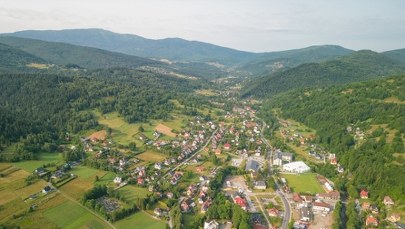 Większa niż kilka krajów razem wziętych i jakże ciekawa! Perła Beskidów zaskakuje
