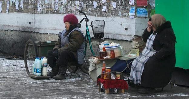 Większości mieszkańców Ukrainy grozi nędza /Deutsche Welle