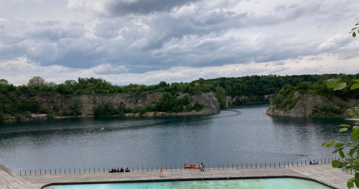 Wiele osób chętnie odwiedza Park Zakrzówek /Karolina Burda /INTERIA.PL