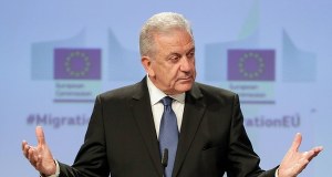 Wielka afera w Brukseli. Nakaz aresztowania byłego komisarza