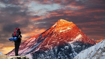 Wielka afera w Himalajach. Przewodnicy podtruwali turystów w drodze na Everest