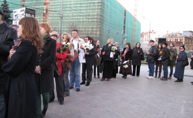 Wielka akcja na Łubiance. „Trzeba przywrócić ofiarom imiona”