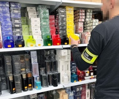 Wielka akcja służb w Wólce Kosowskiej. Przejęto podróbki o wartości ponad 6 mln złotych