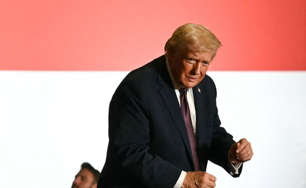 Wielka ambasadorska miotła Donalda Trumpa. Czystki w placówkach