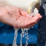 Wielka awaria wodociągowa w Kielcach. Problemy z wodą mogą dotyczyć większości mieszkańców