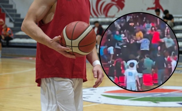 Wielka bójka podczas meczu koszykarskiego. Szokujące sceny [WIDEO]