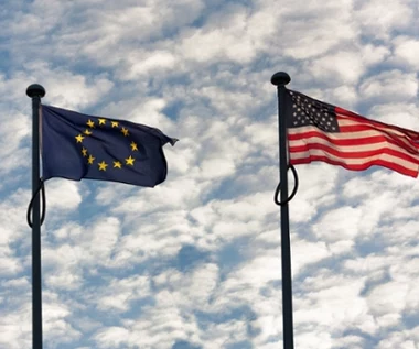 Wielka Brytania chwali się umową z USA. UE ostrzega przed cłami w tle