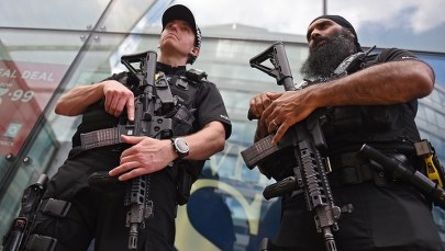 Wielka Brytania: "Krytyczny" poziom zagrożenia terrorystycznego. Wojsko na ulicach