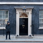 Wielka Brytania: Łagodniejsze traktowanie ministrów za "drobne" naruszenie zasad