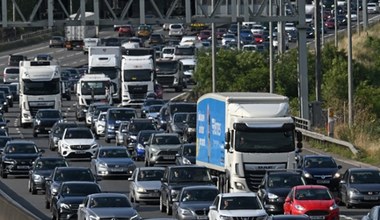 Wielka Brytania ma nowy rząd. Zakaz samochodów spalinowych już za 6 lat