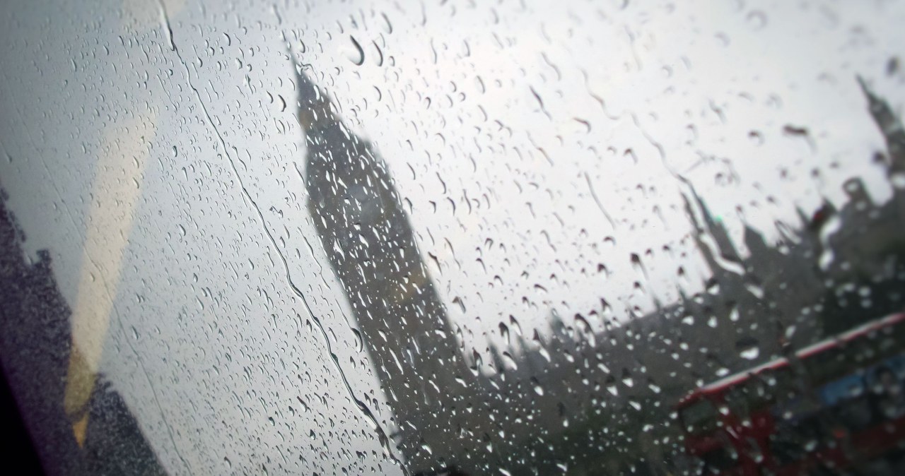 Wielka Brytania zmaga się z wichurami /123RF/PICSEL