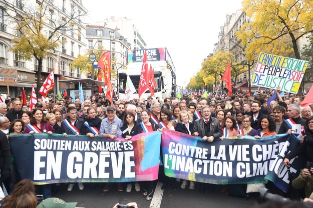 Wielka demonstracja przeciwko drożyźnie w Paryżu /EPA/MOHAMMED BADRA /PAP/EPA