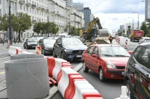 Wielka metamorfoza kluczowej ulicy w Warszawie. Kierowcy wściekli