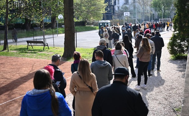 Wielka mobilizacja na Węgrzech. Są pierwsze dane o frekwencji wyborczej