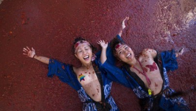 Wielka pomidorowa bitwa. Obrzucili się 125 tonami pomidorów