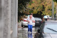 Wielka powódź w Argentynie, La Plata pod wodą