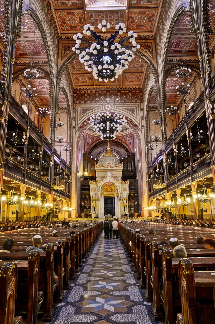 Wielka Synagoga w Budapeszcie przy ul. Dohany - największa synagoga w Europie i trzecia co do wielkości na świecie, po synagodze chasydów z Bełza w Jerozolimie i synagodze Emanu-El w Nowym Jorku /Informacja prasowa