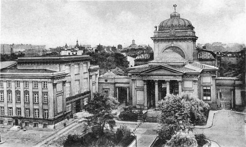 Wielka Synagoga w Warszawie. Widok od strony ulicy Tłomackie /Domena publiczna /Wikimedia