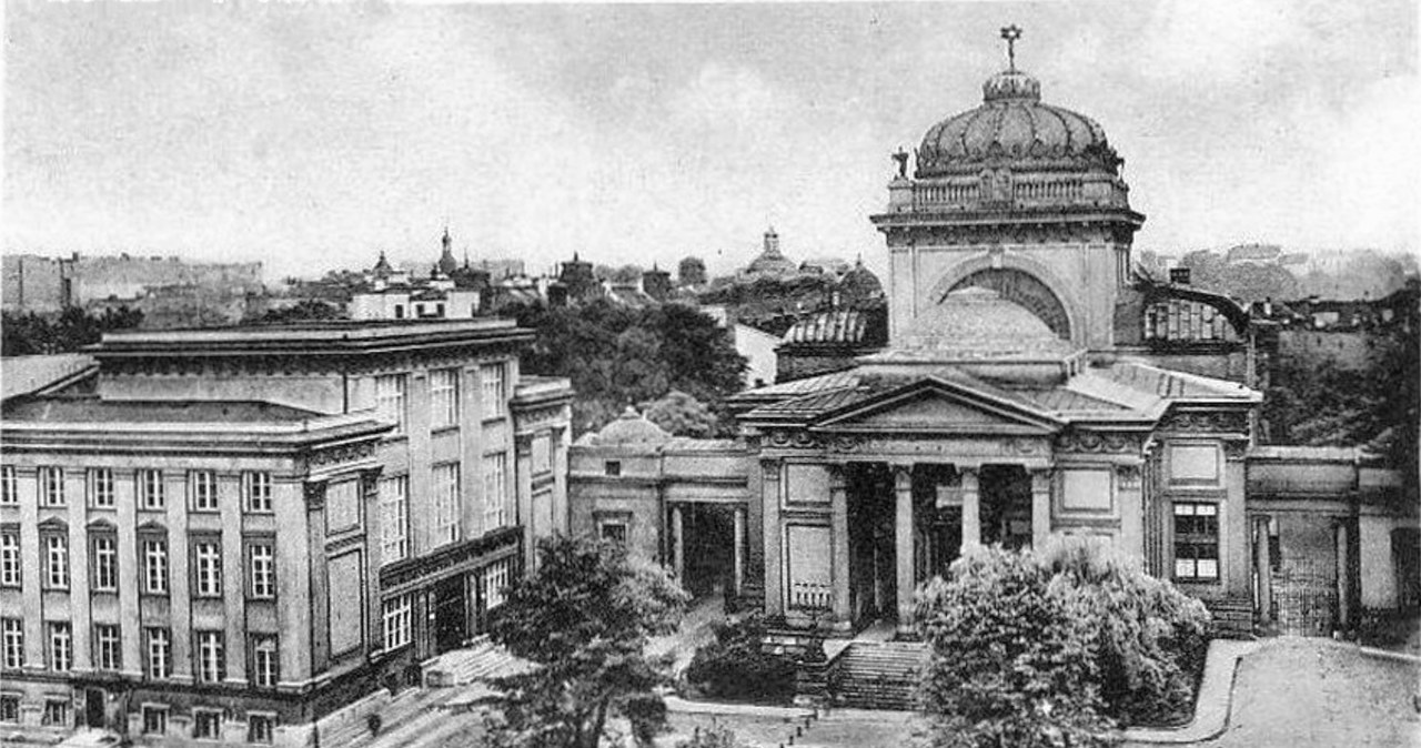 Wielka Synagoga w Warszawie. Widok od strony ulicy Tłomackie /Domena publiczna /Wikimedia