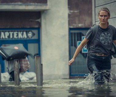 "Wielka woda" hitem Netflixa! Widzowie porównują serial do "Czarnobyla"