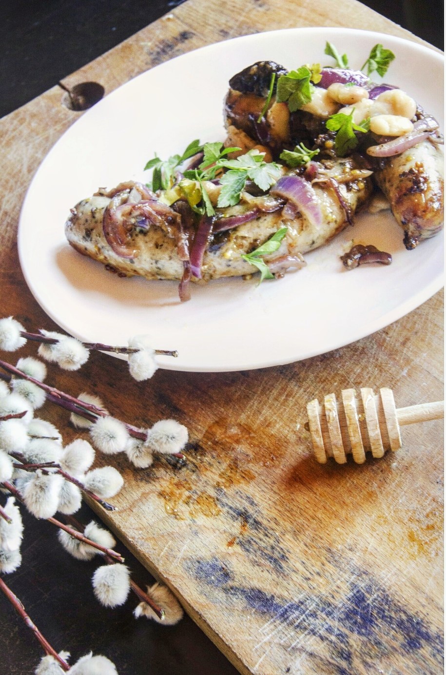 Wielkanocna kiełbasa zapiekana z cebulową konfiturą /RMF FM