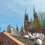 Wielkanocny jarmark w sercu Rybnika. Wśród atrakcji babka z prodiża i mapping