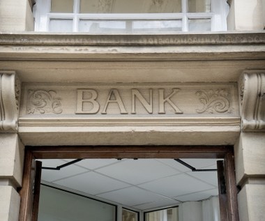 Wielki bank znika z polskiego rynku. Będą kolejne zwolnienia