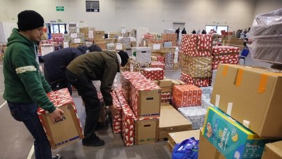 Wielki Finał Szlachetnej Paczki! "Prawnuczek marzył o bordowej sukience dla 84-letniej babci"