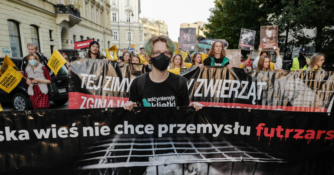 Wielki Marsz dla zwierząt na ulicach Warszawy