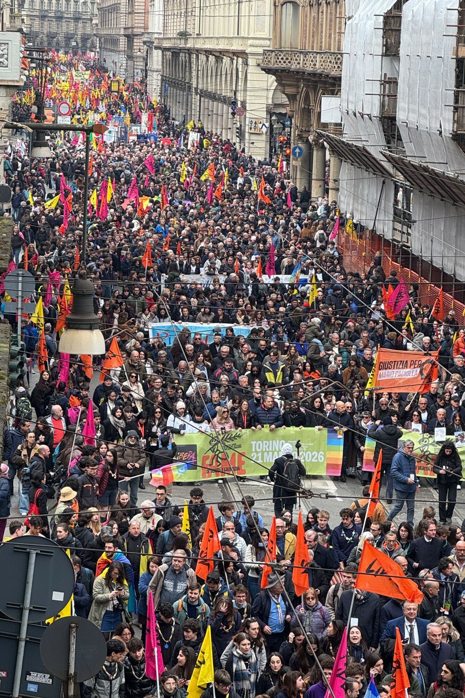 Wielki marsz przeciwko mafii /Rex Features/East News