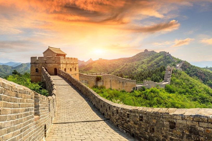 Wielki Mur Chiński - oczekiwania /123RF/PICSEL